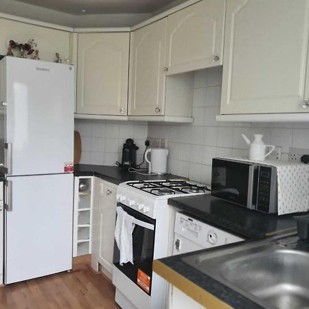 Grey Double Bedroom London Exteriör bild